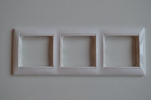 Obrázek VALENA rámeček 3P horizontální  bílý