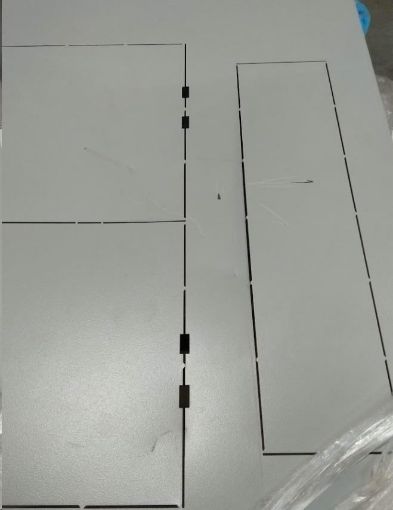 Obrázek TRITON 19" stojanový rozvaděč 22U/600x600 // poškozený, viz. foto