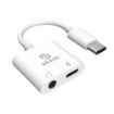 Obrázek AKASA adaptér USB-C to 3.5mm Jack & PD 15W Nabíjecí port, bílá