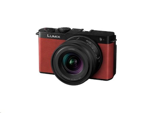 Obrázek Panasonic Lumix DC-S9 + S-R1840 - karmínově červená