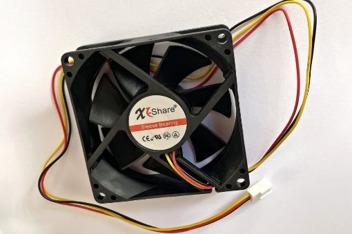 Obrázek EUROCASE ventilátor 80mm, 12V (3pin)